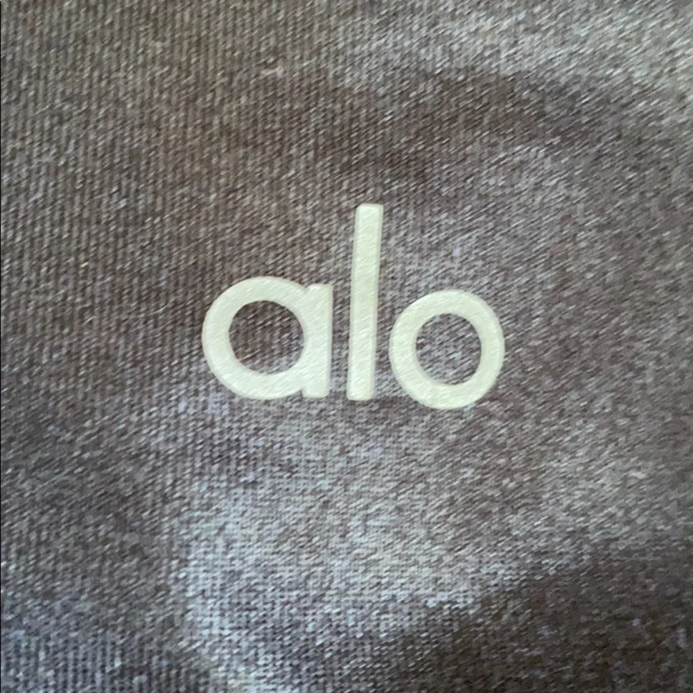 Alo Yoga Black Butterfly Leggings Extra Small NWOT